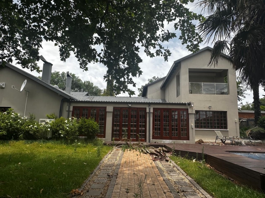 5 Bedroom Property for Sale in Heuwelsig Free State